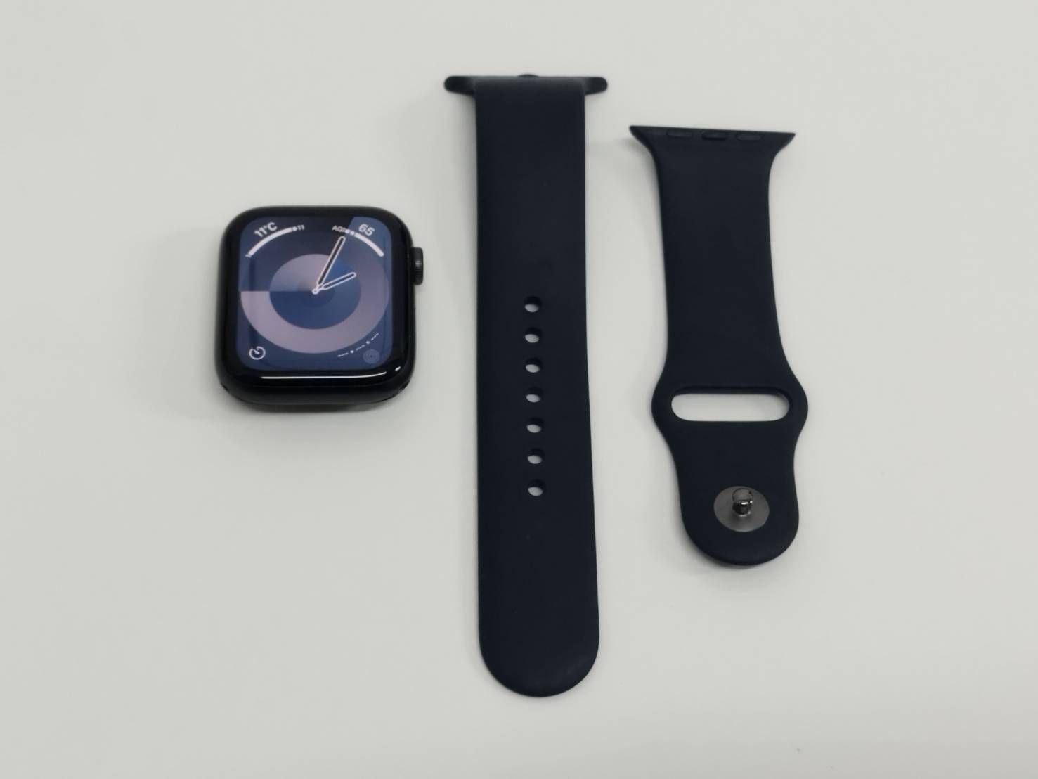 Apple Watch SE 第1世代 GPS 44 mm A 2352 スペースグレー MKQ 63 J 2