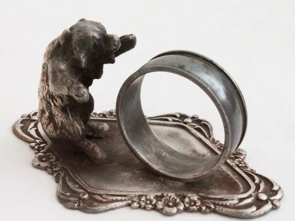  ドイツ製 アンティーク 熊の飾り付きナプキンリング アンティーク雑貨 美術品 アンティーク コレクション