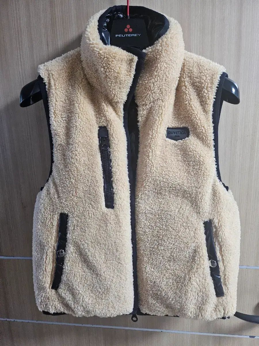 デュベティカ リバーシブル