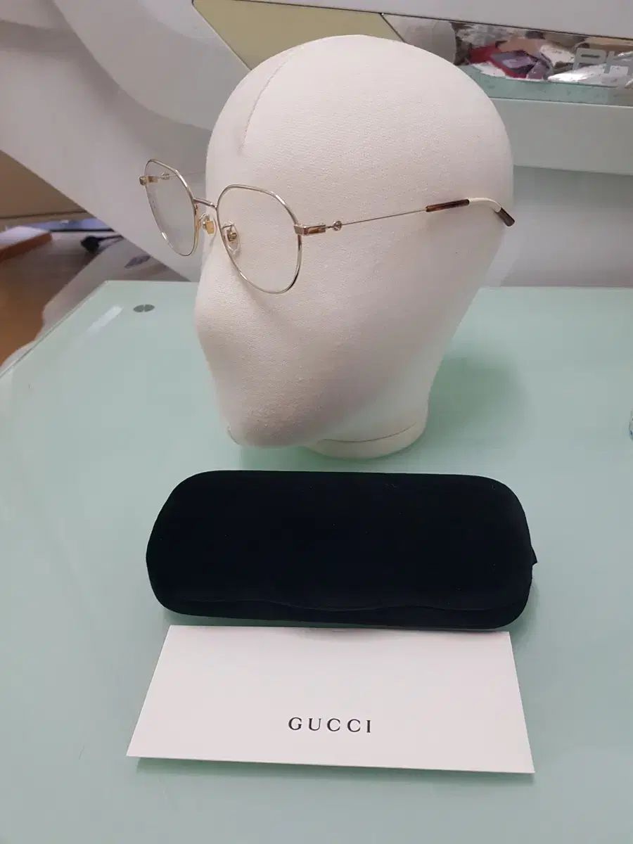 メガネフレーム