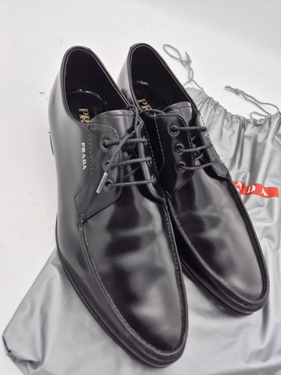 PRADA プラダ ブラック 黒 メンズ 男性用 靴 くつ ドビ THE B サイズ 260