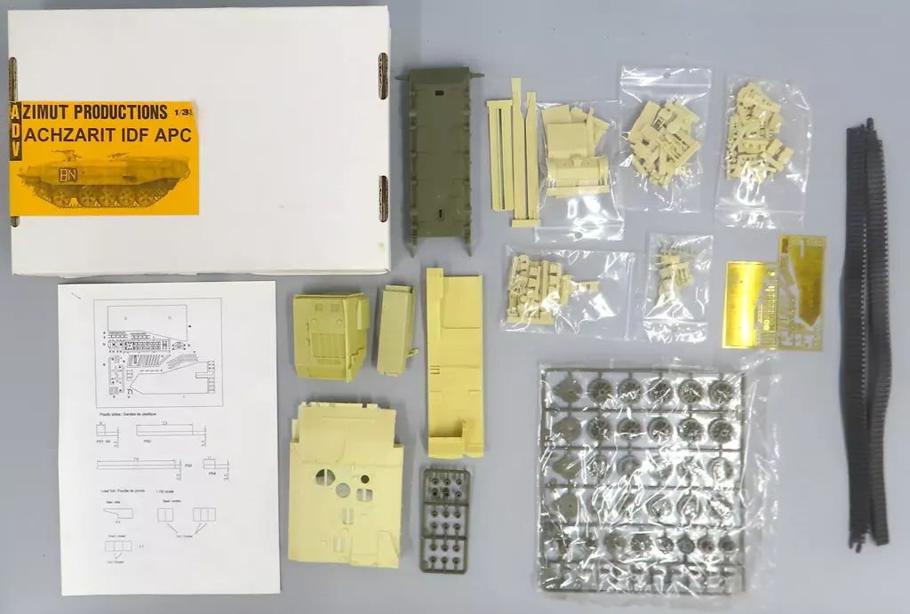 プラモデル 1 35 IDF APC ガレージキット 335306
