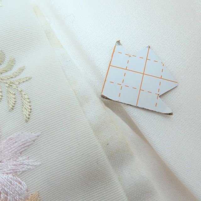 袖無双 仕付け糸