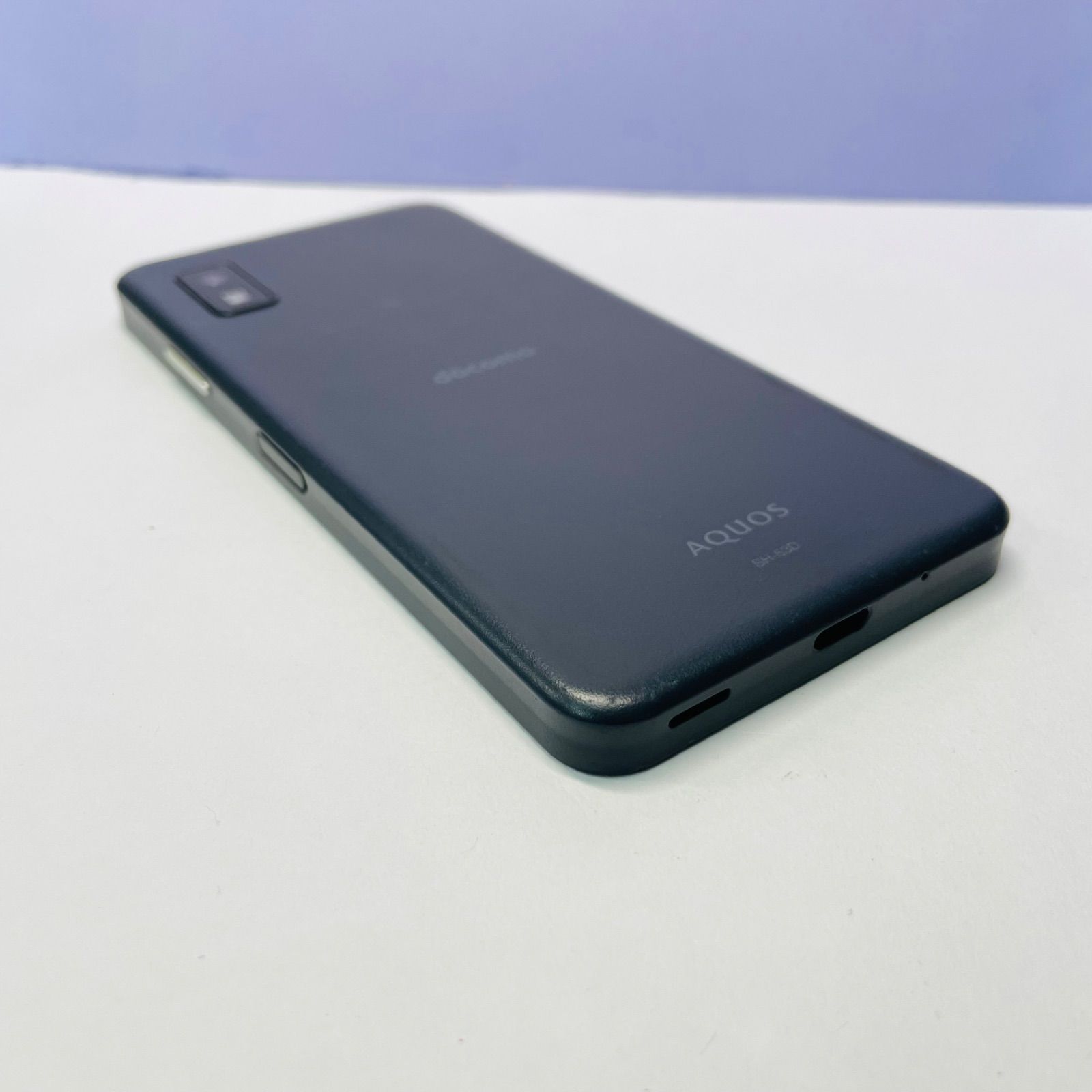 AQUOS wish 3 SH 53 D SIMフリー 70200