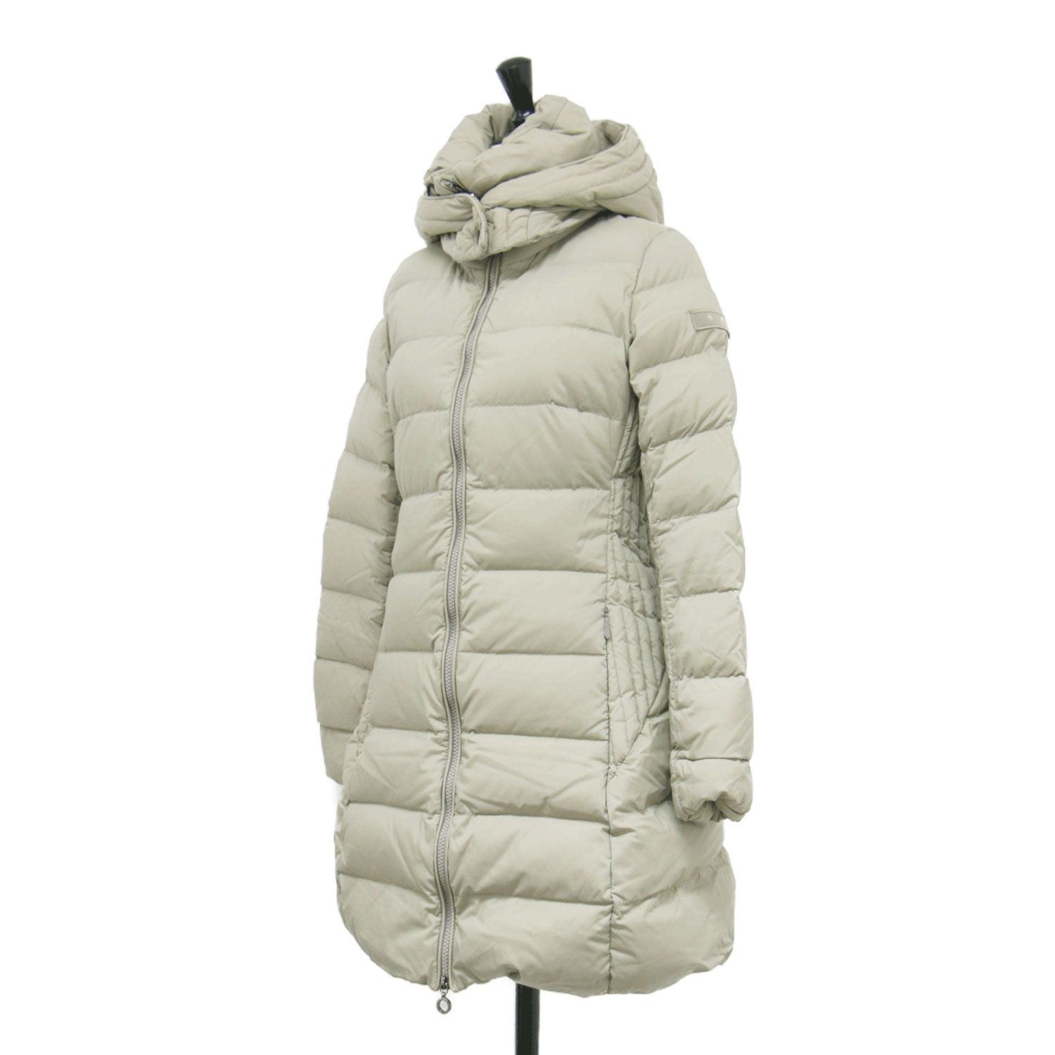 美品 タトラス ポリテアマ BEAMS別注 ダウンコート 2way 02 M TATRAS タトラス × Demi-Luxe BEAMS 別注 コート ベージュ サイズ:02(S