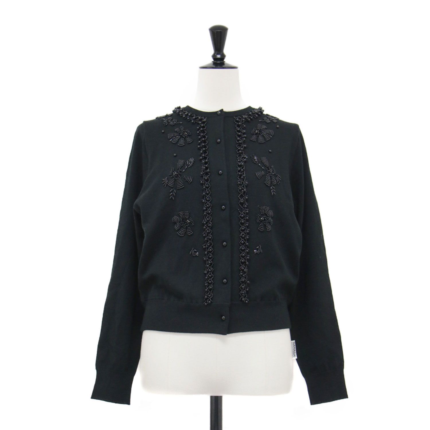 MIHOKO SAITO ミホコ サイトウ カーディガン ブラック 黒 サイズ 25秋冬 ビーズ ニット 長袖 コンパクト クルーネック フラワーモチーフ 手刺繍 トップス セーター レディース