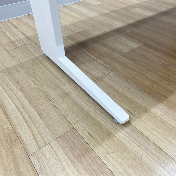 オフィスデスク プレーン