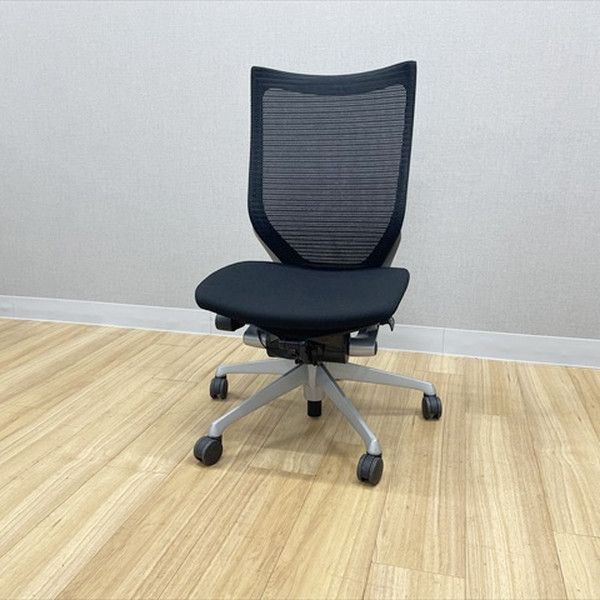 オカムラ バロンチェア ハイバック スタンダードメッシュ 肘無 オフィスチェア ブラック