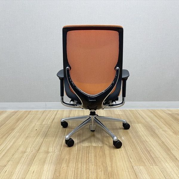  オカムラ ゼファー メッシュ 肘付 オフィスチェア オレンジ 軽量チェア オフィスチェア ワークチェア 椅子 チェア