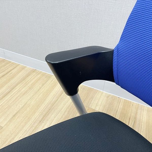 コクヨ スタッキングチェア