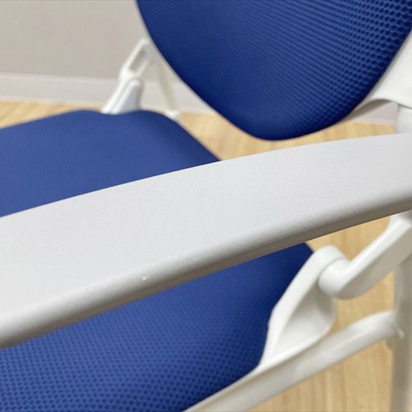 キャスター付 会議椅子