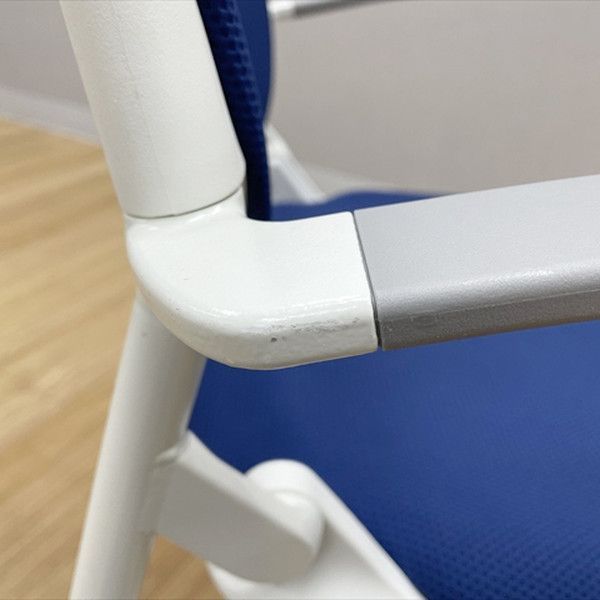  オカムラ スタッキングチェア 肘付 ルナ 背パッド付 キャスター付 会議椅子 ブルー 折りたたみ椅子 オフィスチェア ワークチェア 椅子 チェア