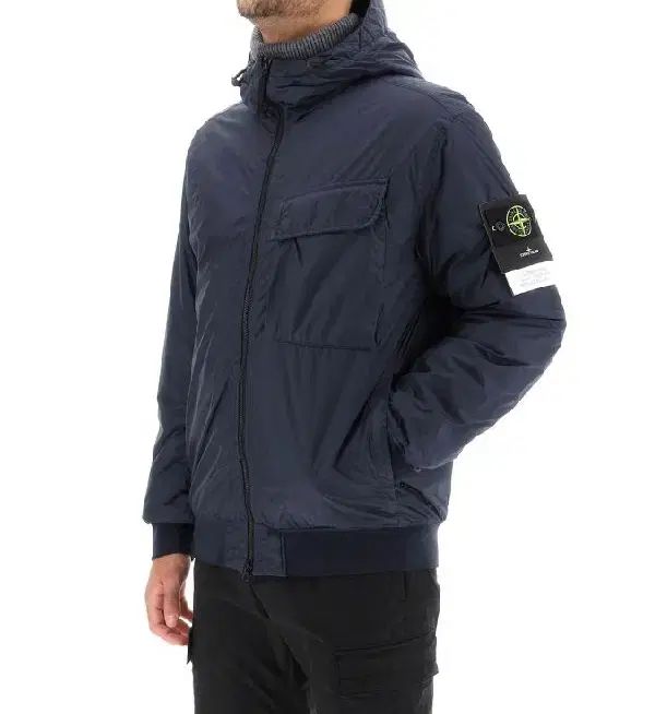 ストーンアイランド クリンクルレップス プリマロフト ダウン