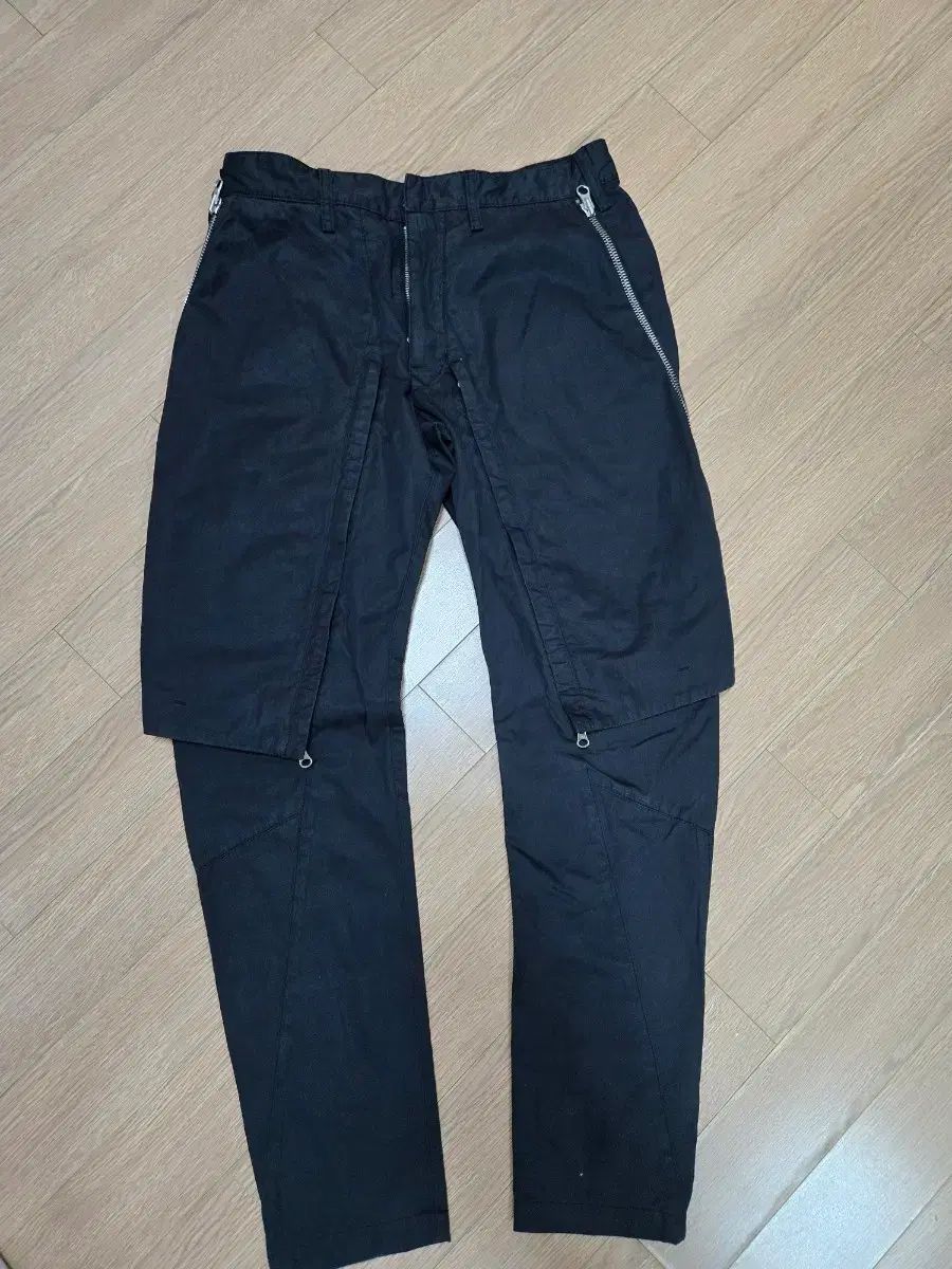 ストーンアイランド シャドウ コンバート パンツ