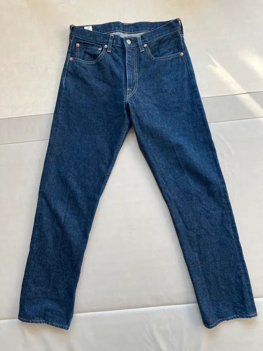 618 LYNN リーン サイズ32