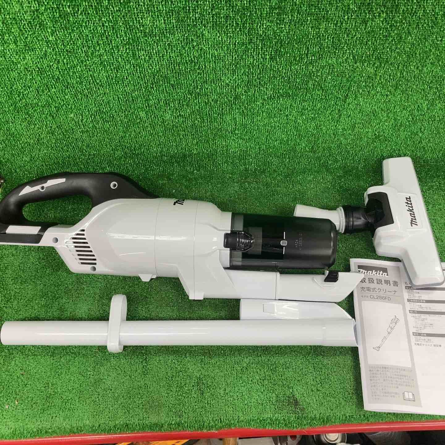 マキタ makita コードレスクリーナー