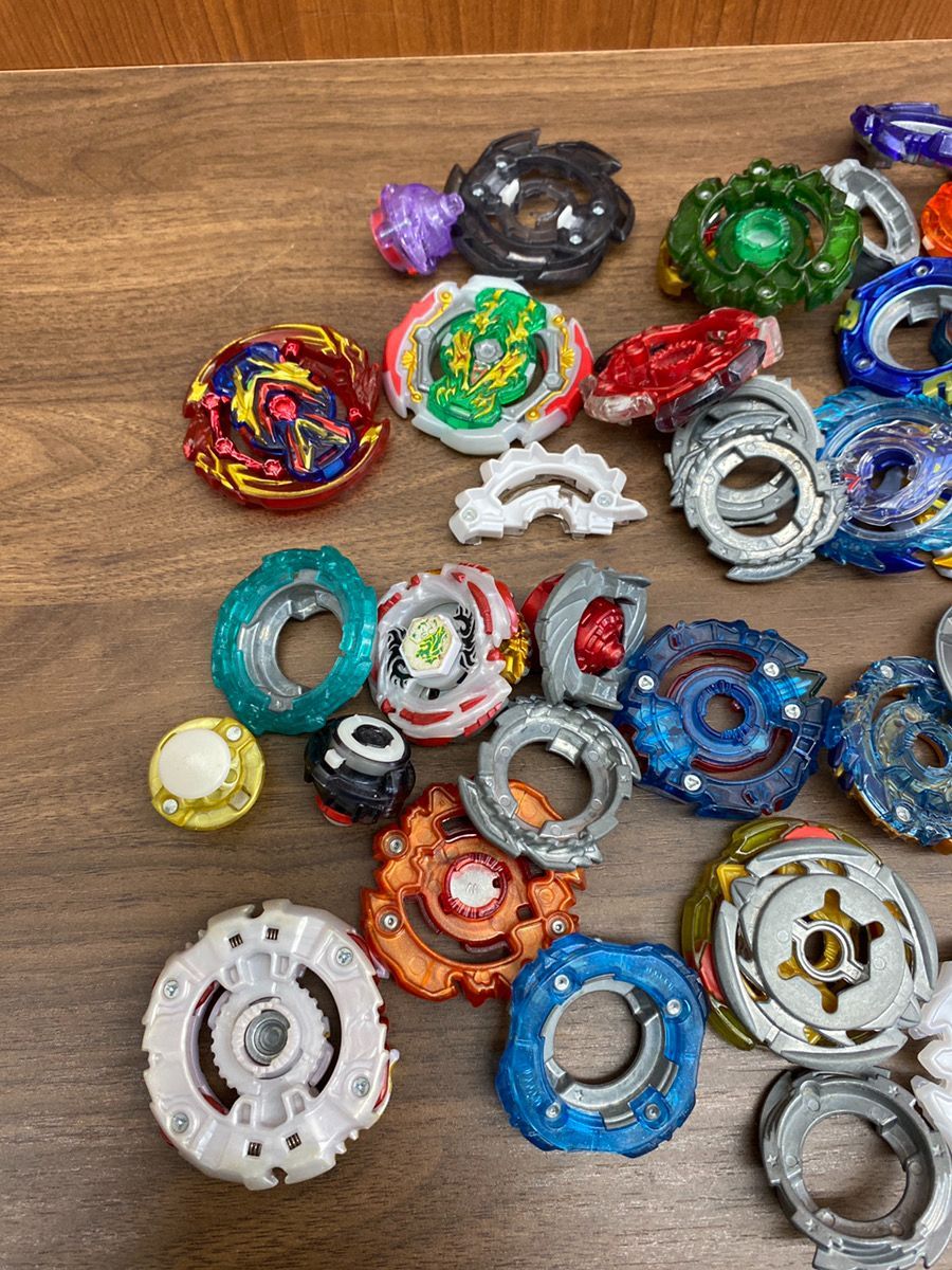 2】ベイブレード セット まとめ ジャンク品 - メルカリ