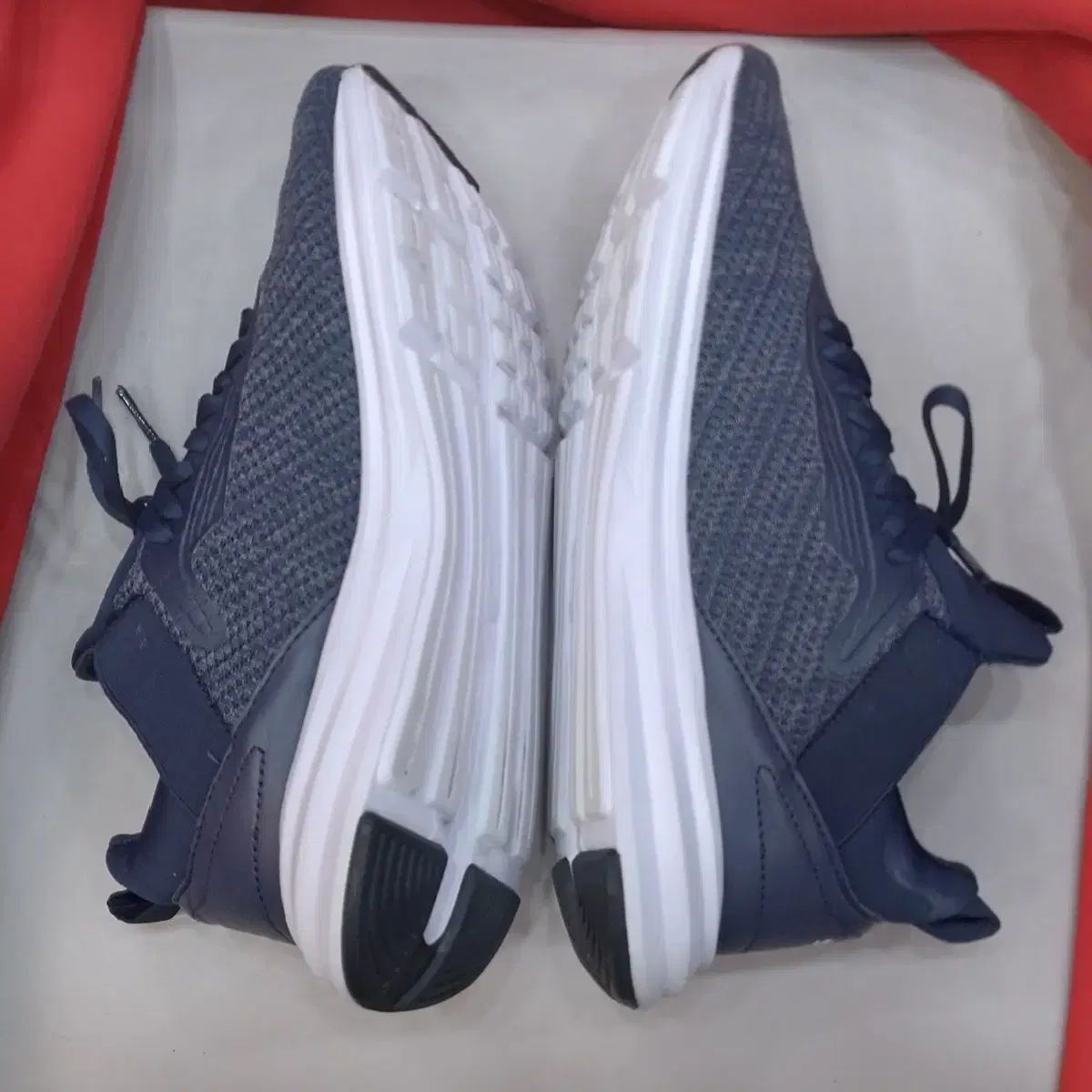  プーマ 377982 02 ネイビー ランニングシューズ 265 mm スニーカー 靴