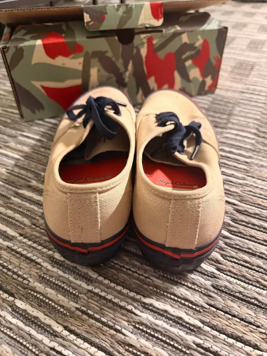 アセンティック