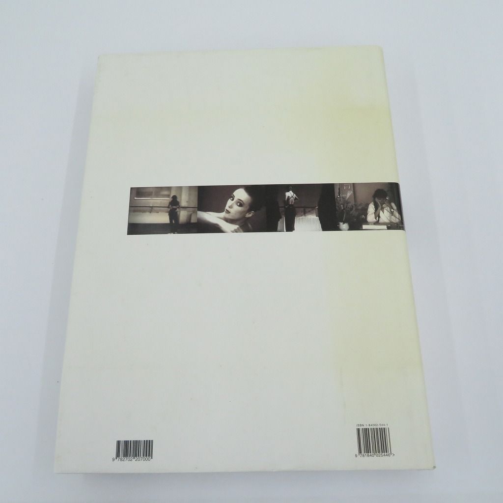 瀬戸店】Invitation Sylvie Guillem シルヴィ・ギエム写真集【212-1728