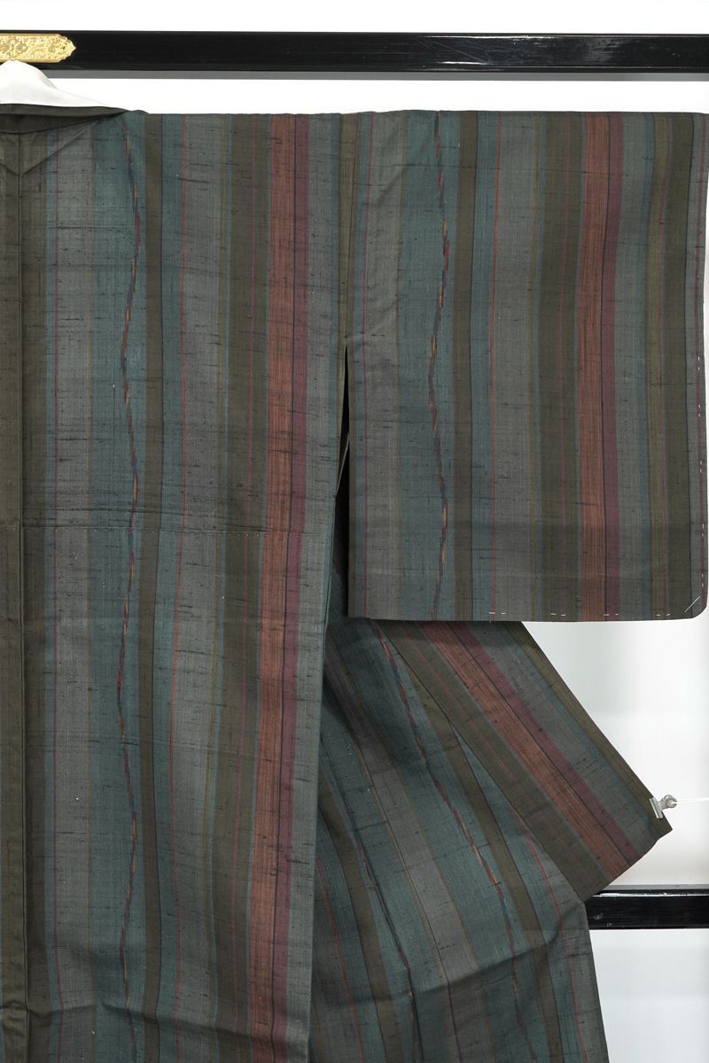 リサイクル 紬 ♥品 仕付け糸付き 節紬 手織り 変わり縞 単衣 正絹 _ カジュアル 普段着 おしゃれ着 洒落着 パーティ お正月 お茶会 お稽古 練習 春 秋 冬 仕立て上がり tm 13225 sf