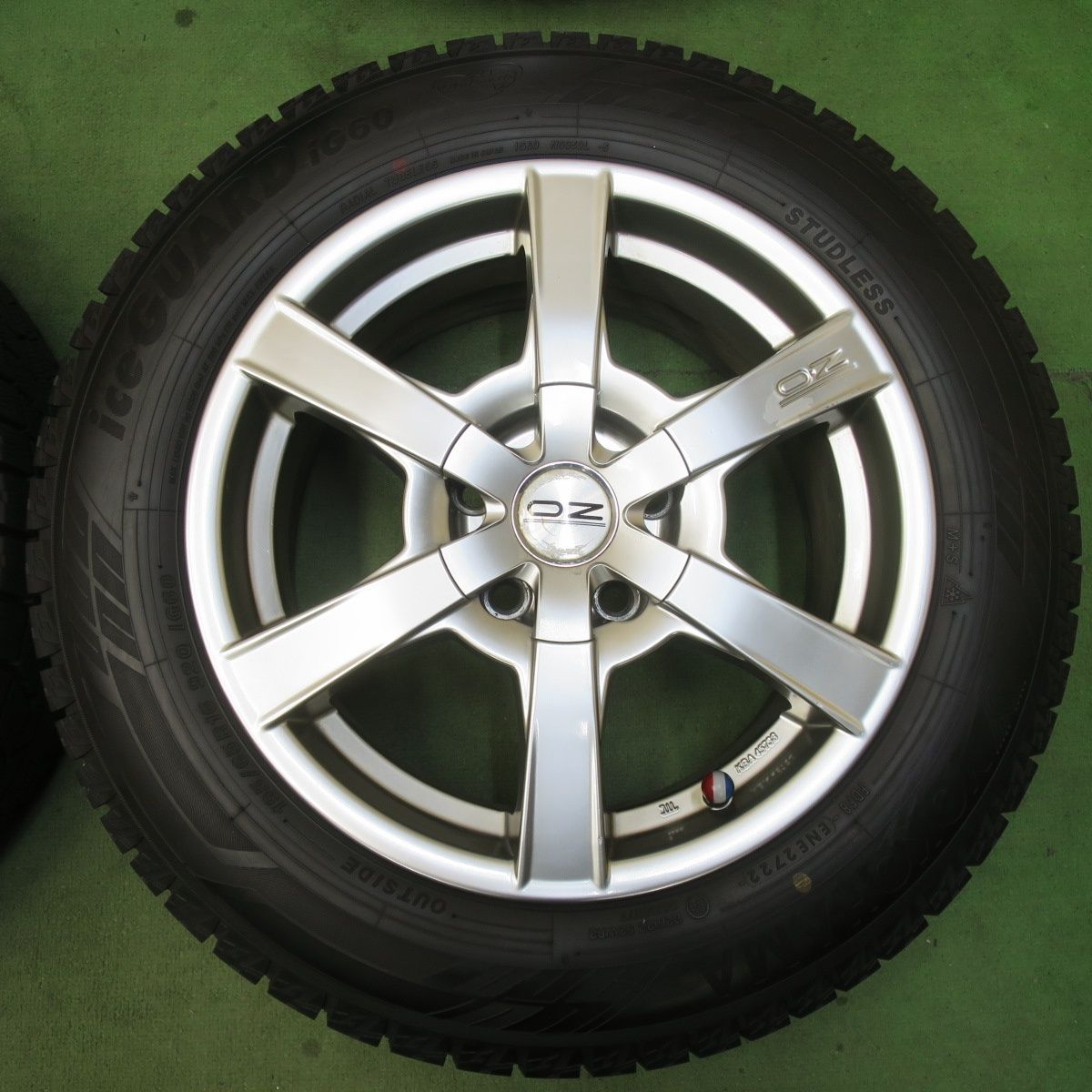  バリ溝 22年 9 5分 O Z Gemini 195 65 R 16 スタッドレス ヨコハマ アイスガード iG 60 OZ ジェミニ 16インチ PCD 114 3 5 H 5122702イス 16インチ タイヤ ホイールセット