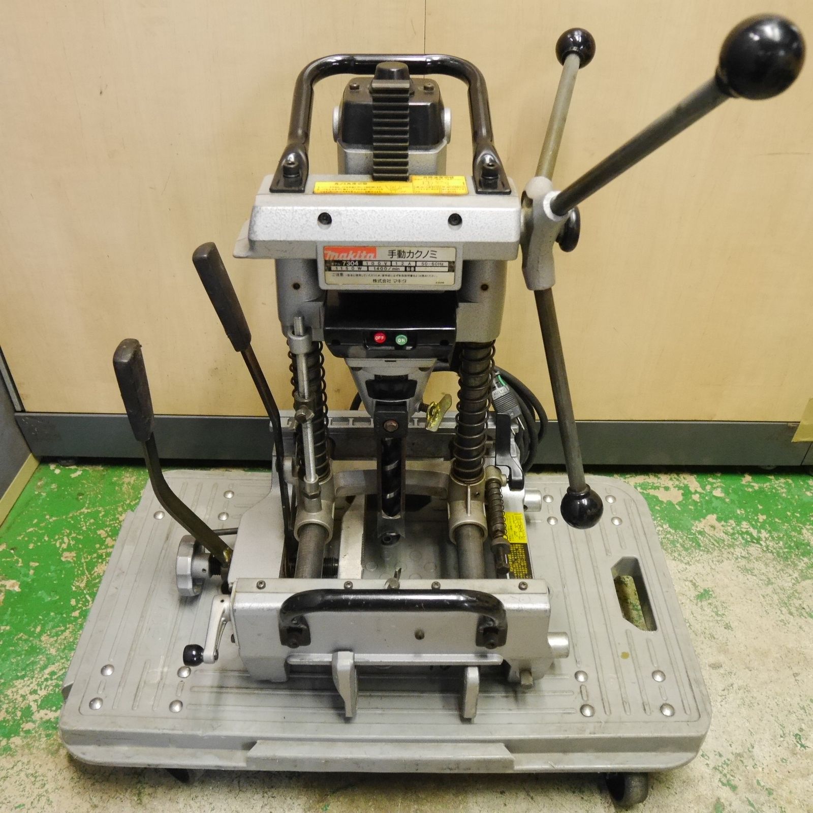 送料無料] ☆マキタ 手動 カクノミ 7304 電動 工具 角のみ 角ノミ