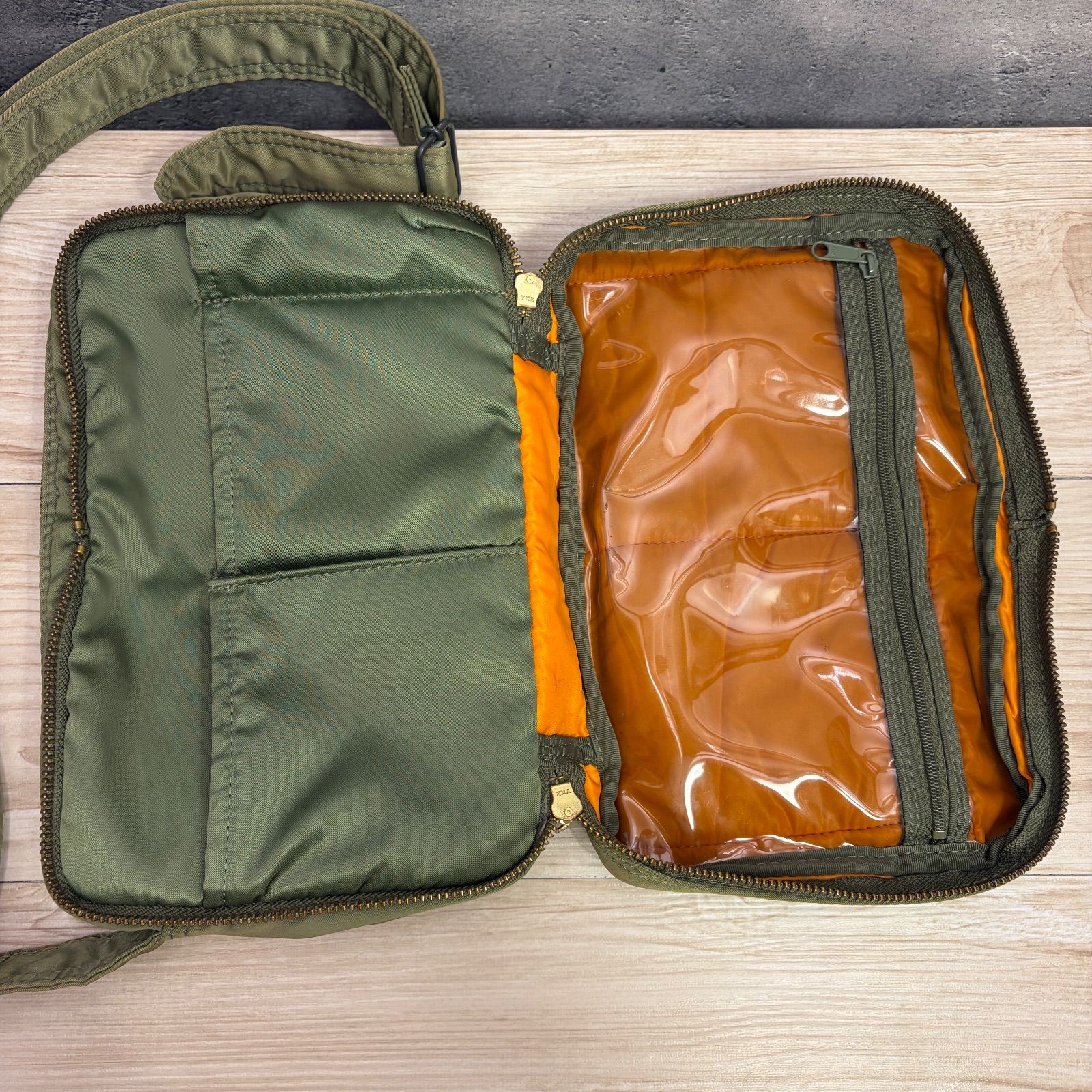 タンカー ショルダーバッグ