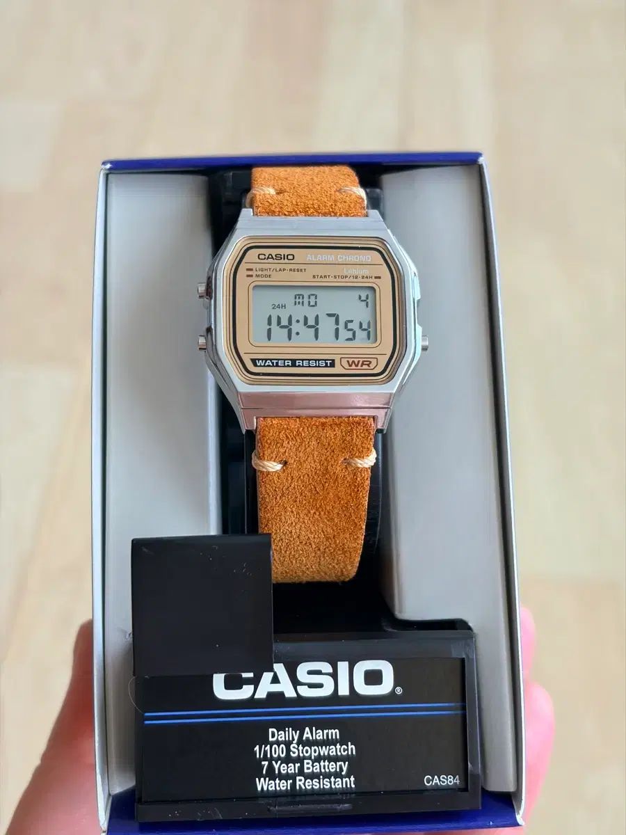 CASIO a 158 wea 9 ピーナッツバター