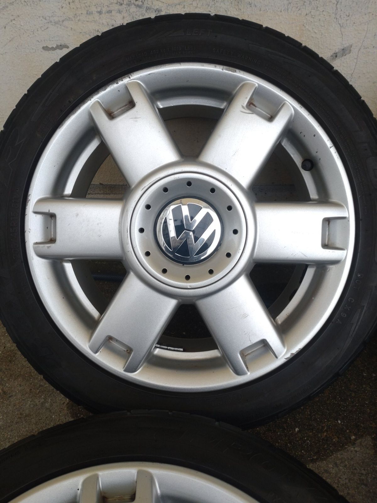 フォルクスワーゲン ルポ GTi ホイール 15インチ 15 6 5 J 43 100 4 H ＆TOYO プロセス T 1 R 205 45 4本