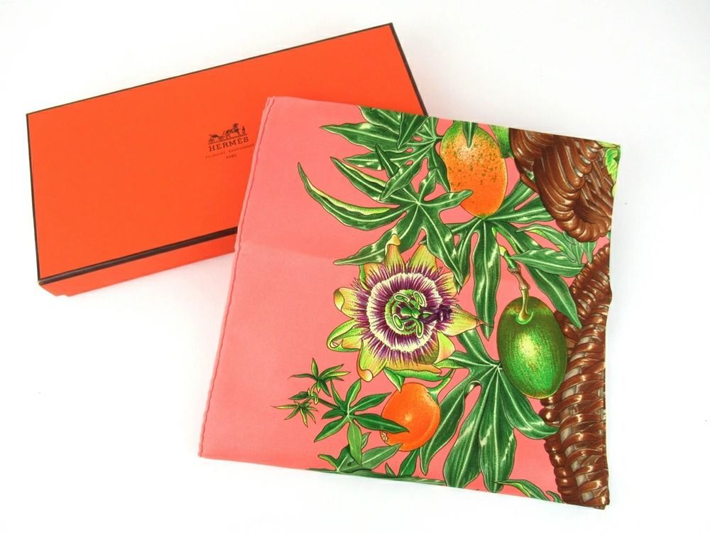 HERMES エルメス Passiflores パッションフラワー V Dawlat カレ90 ピンク 正方形 スカーフ レディース 婦人 女性 rk 9241