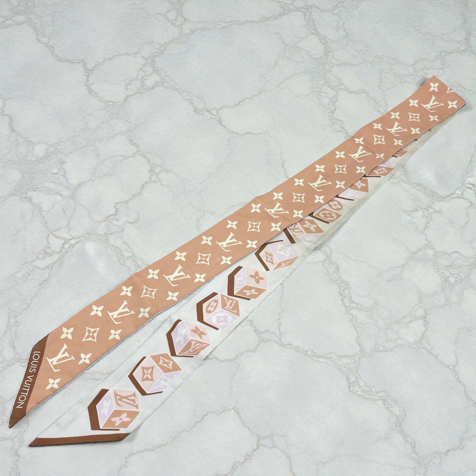 LOUIS VUITTON ルイヴィトン バンドーBB ラッキーLV リボンスカーフ