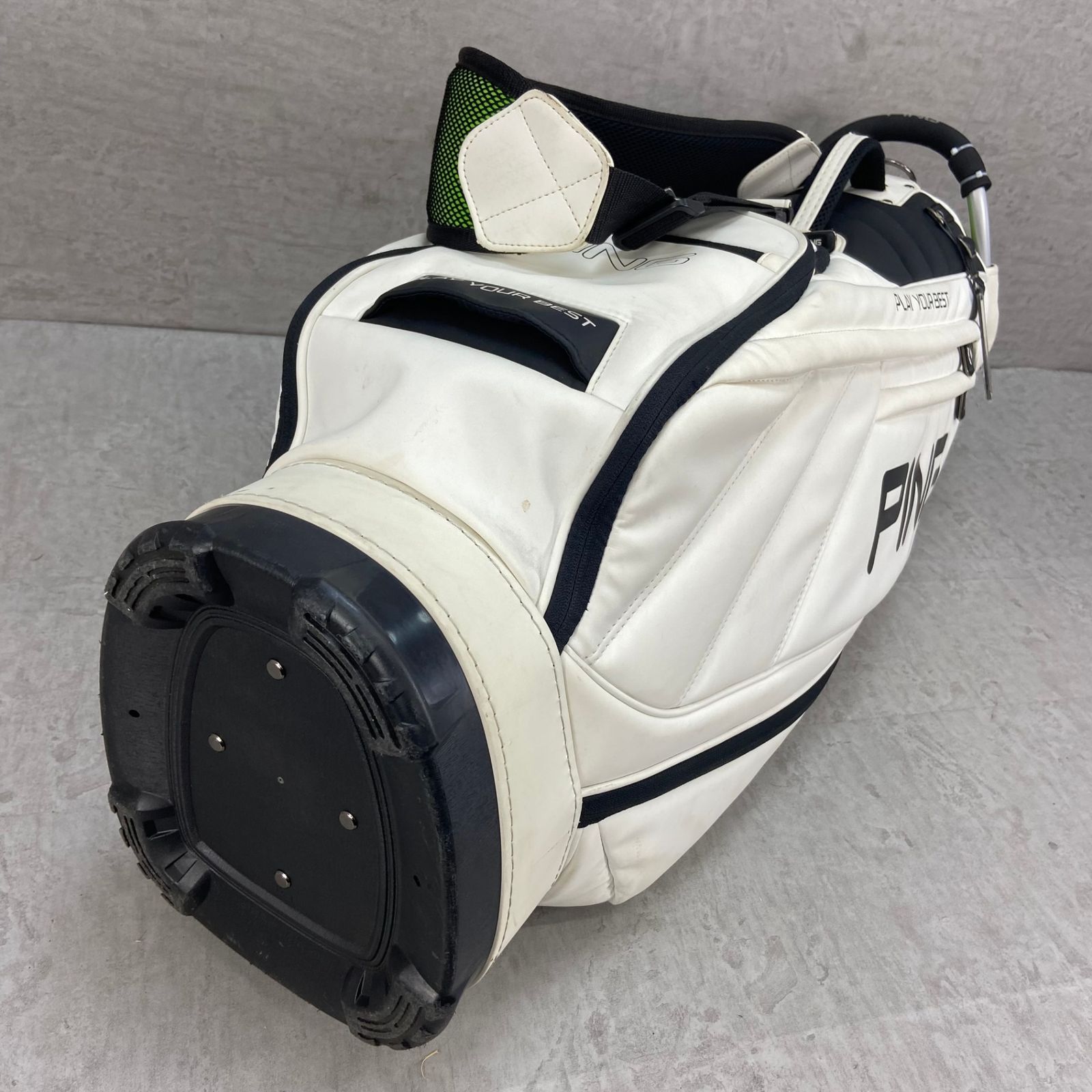 キャディバッグ