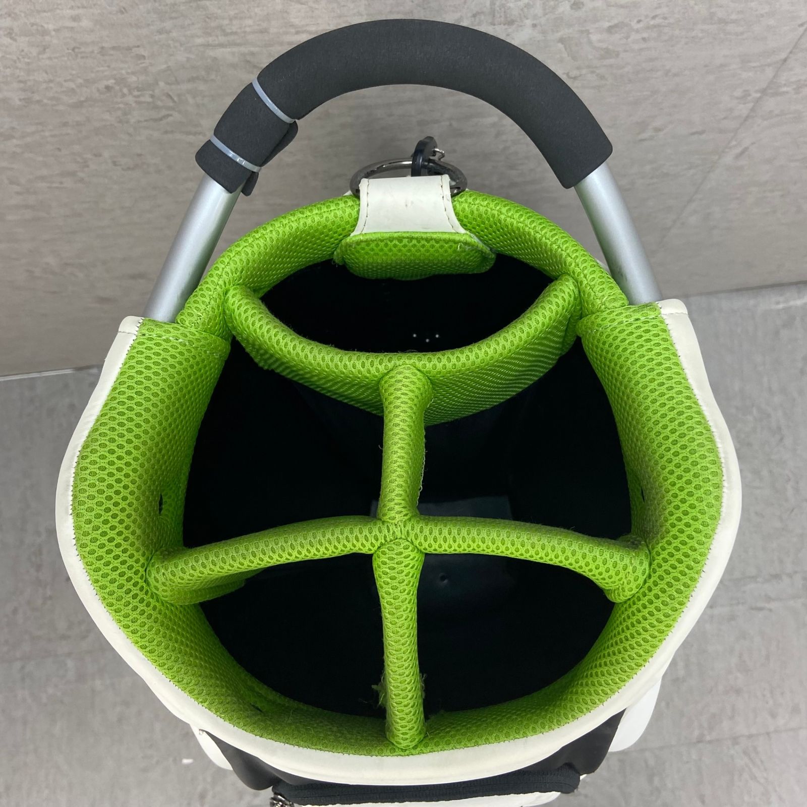 ネームプレート付き ピン