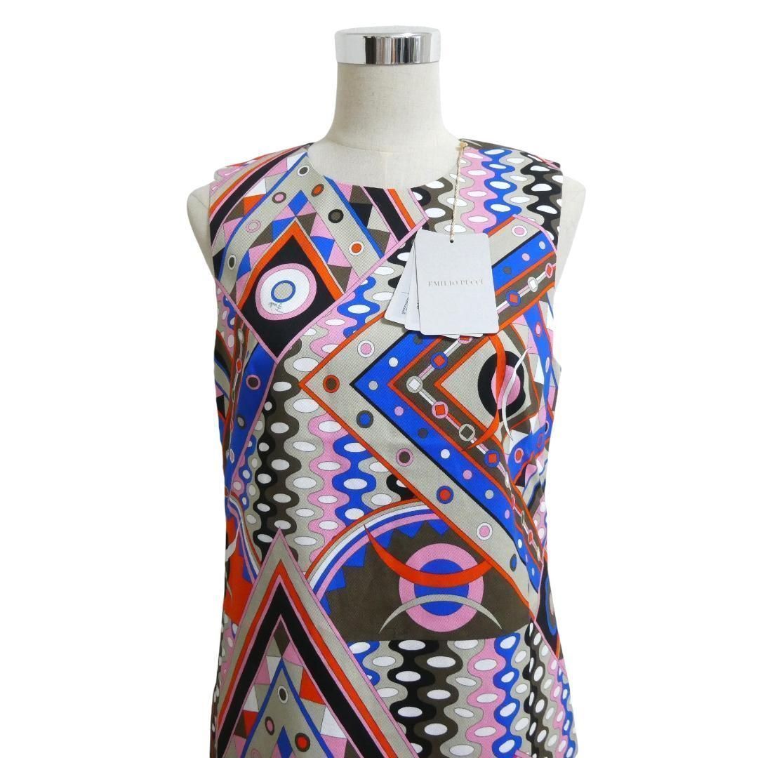 新品同様 EMILIO PUCCI エミリオプッチ サイズ44 総柄 ノースリーブ