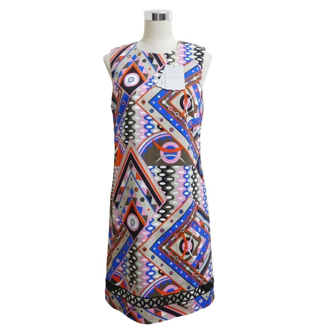 EMILIO PUCCI ノースリーブワンピース ひざ丈36 イタリア製　シルク EMILIO PUCCI ノースリーブワンピース ひざ丈36 イタリア製 シルク