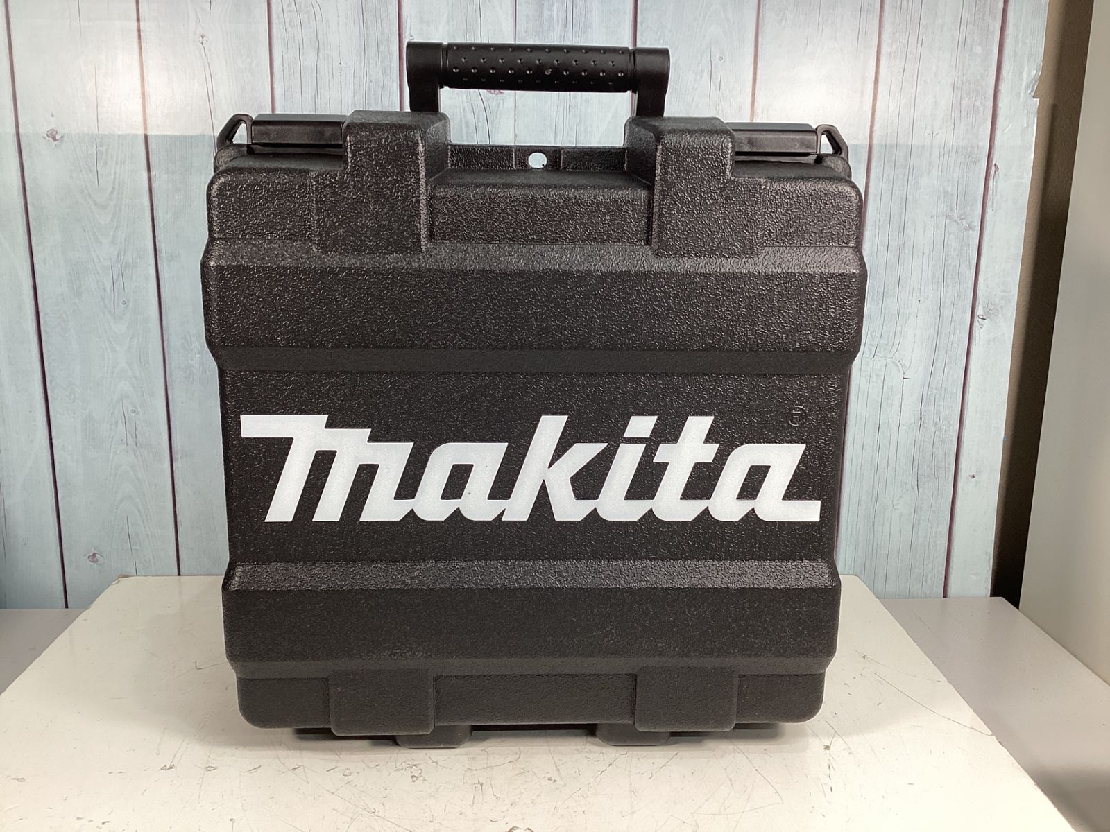 makita 高圧エアネジ打ち機