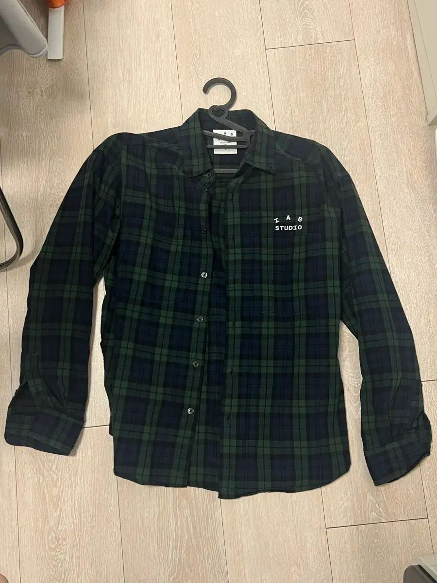 IAB Studio アイエプスタジオ タンシャツ m