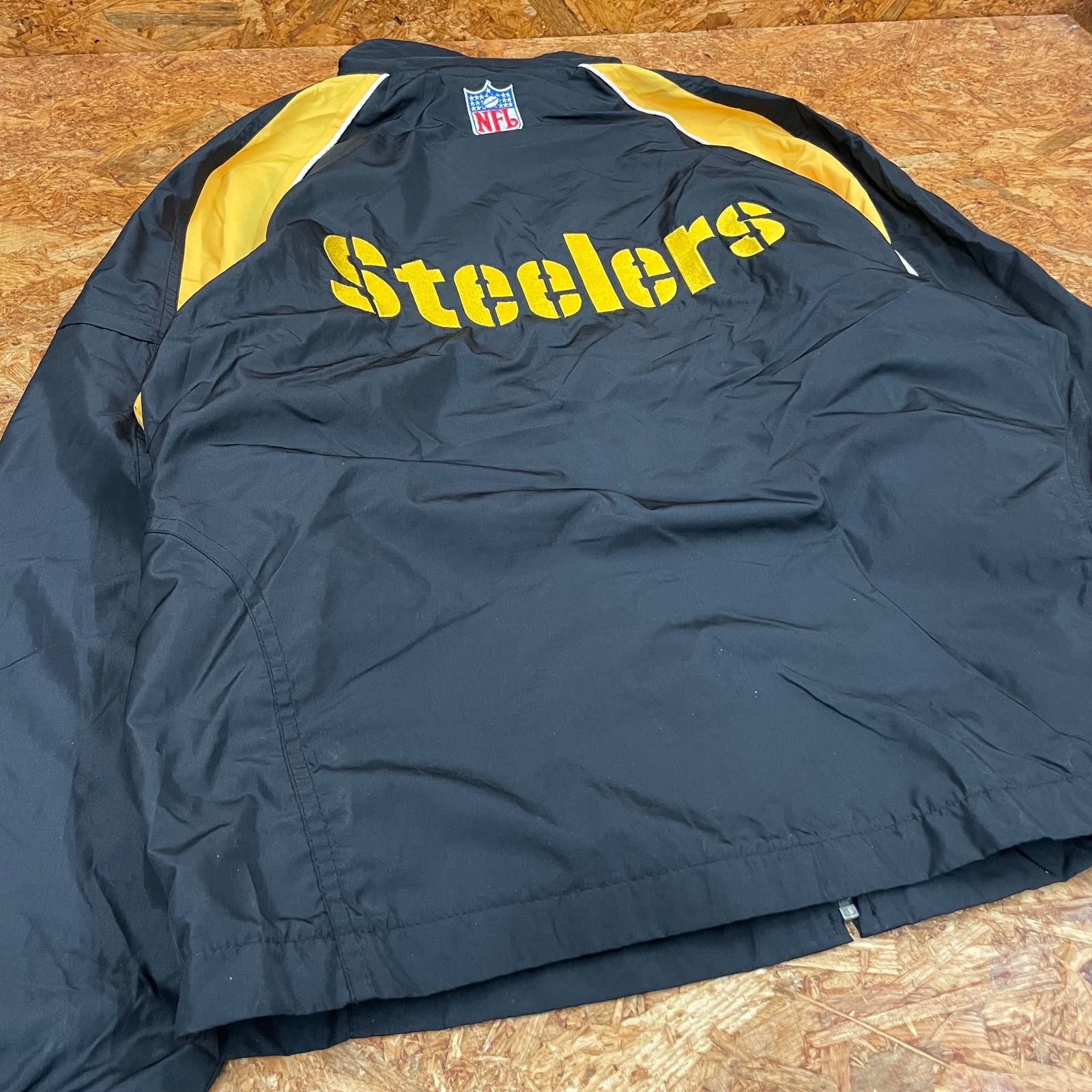 NFL オフィシャル Reebok PITTS BURGH STEELERS ナイロンジャケット M 