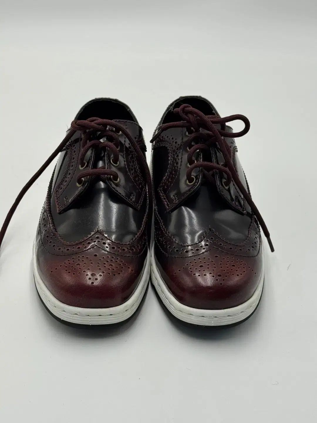 DR MARTENS