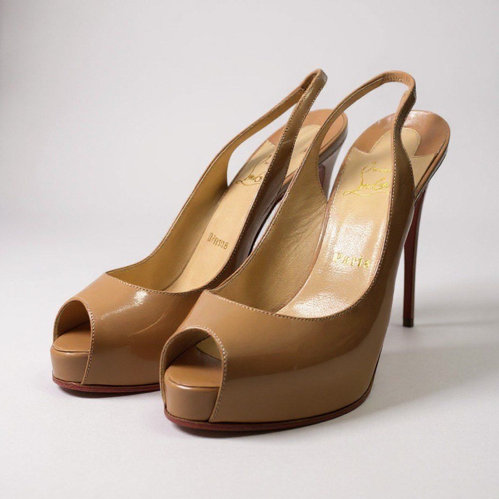 3 a 5 christianlouboutin クリスチャンルブタン オープントゥ ハイヒール サンダル エナメルパンプス イタリア製 ベージュ レザー レディースk 02 i