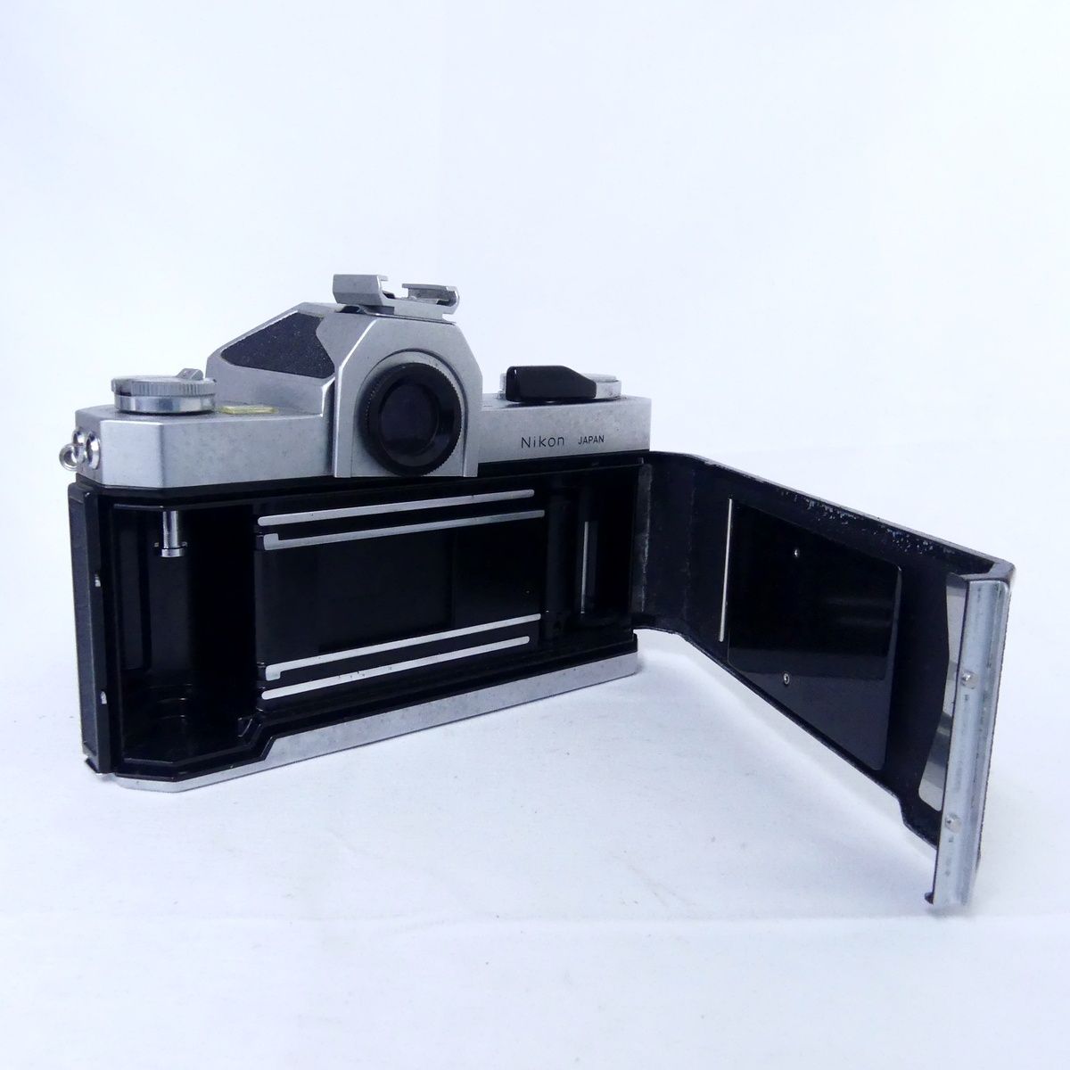 Nikomat ニコマート FTN + NIKKOR 50mm 1:1.4 f1.4 フィルムカメラ