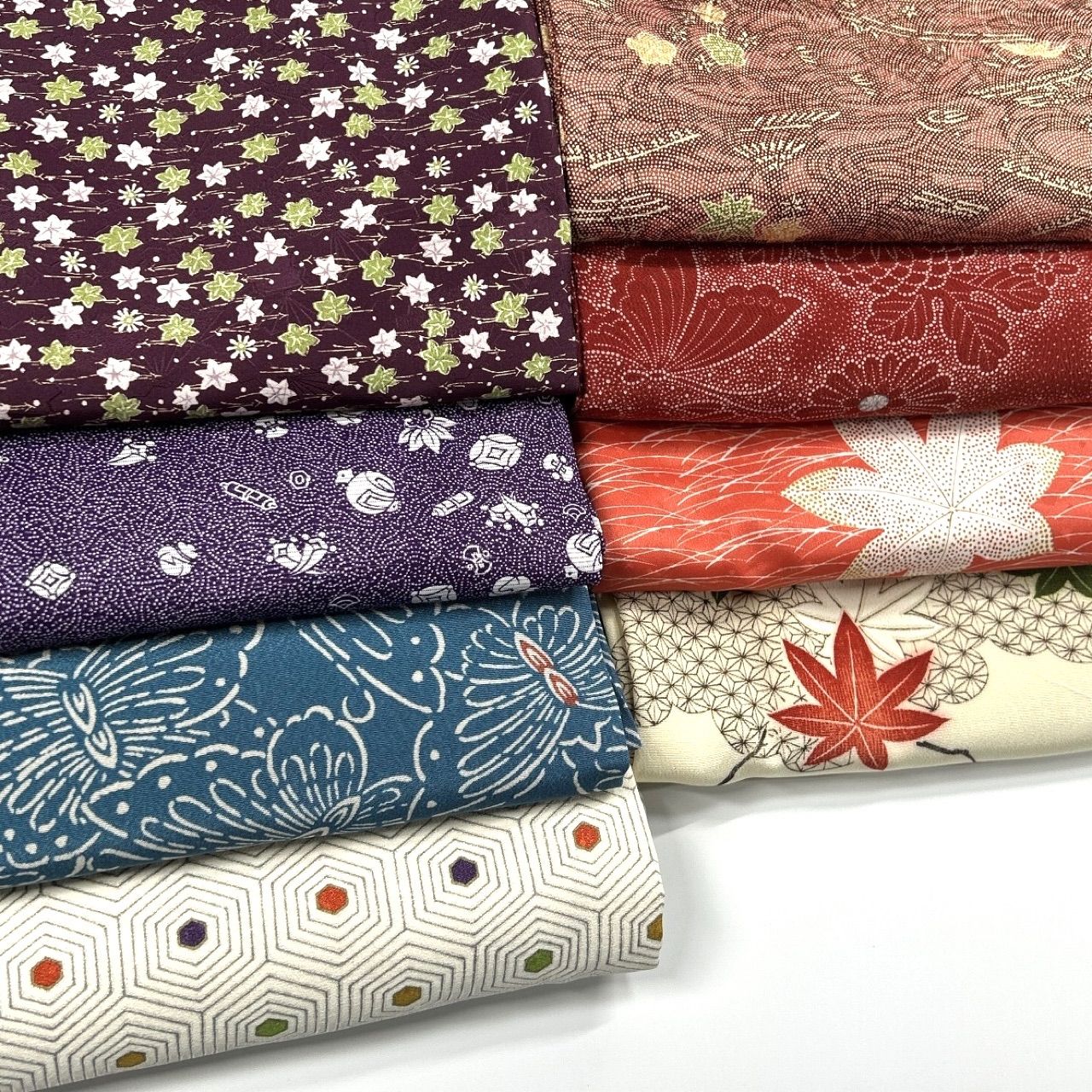 専用品物になります【着物8点 帯1点 まとめ依頼品物 】 着物 8枚 ポリエステル 着物まとめ売り 同梱購入歓迎 リメイク用