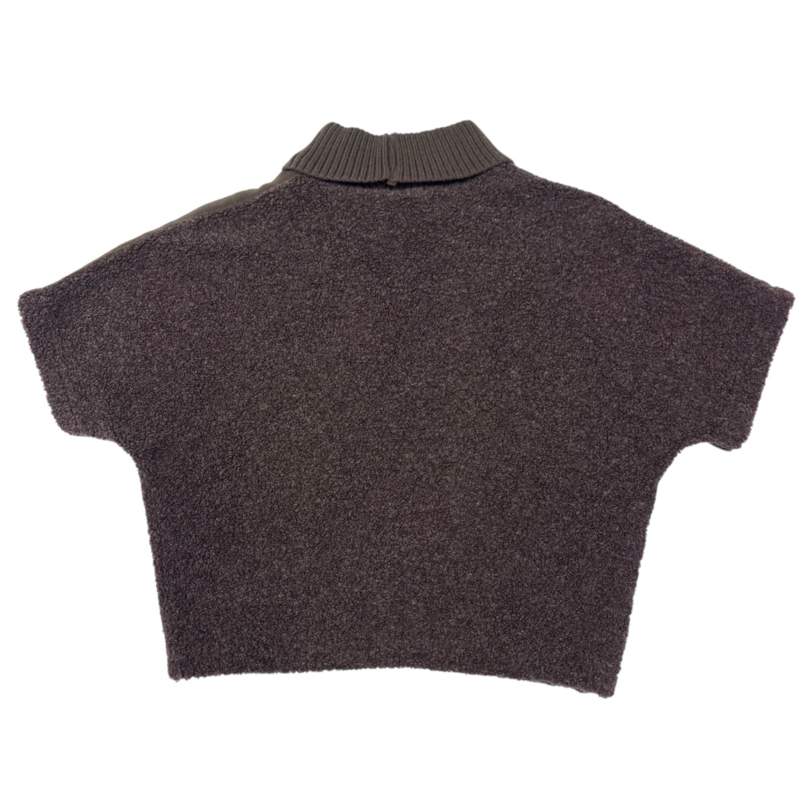 10449【美品・保存袋付き】フェンディ☆FFズッカ柄 近年モデルニット 希少 FENDI フェンディ ズッカ柄 ラインロゴ クロップド丈 トップス