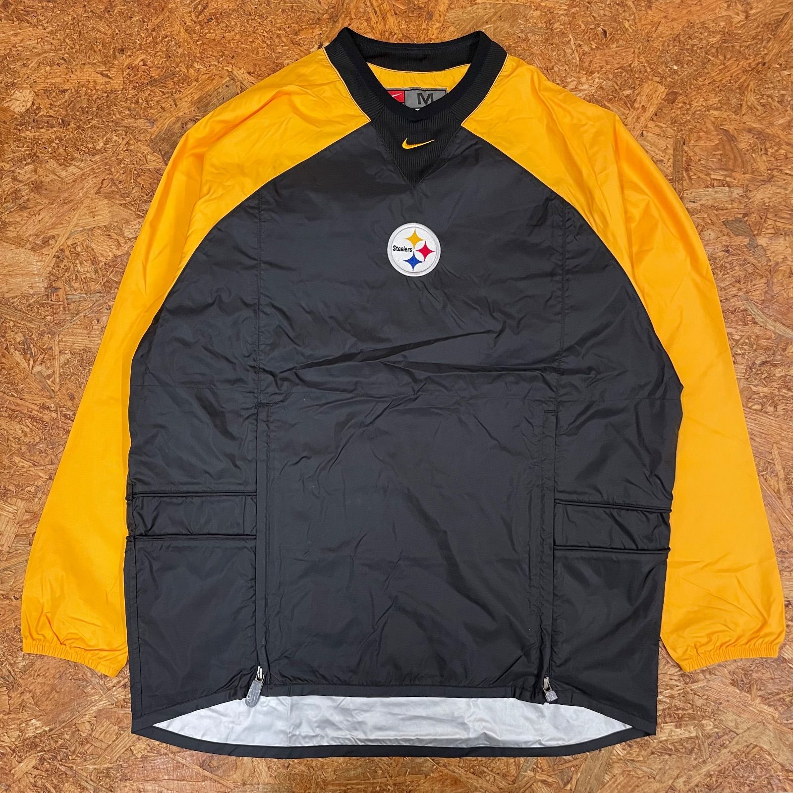 NFL オフィシャル NIKE PITTS BURGH STEELERS ナイロンジャケット M