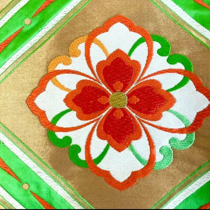 5233］袋帯 花菱吉祥文様 金彩 刺繍 六通 正絹 着物 フォーマル - メルカリ