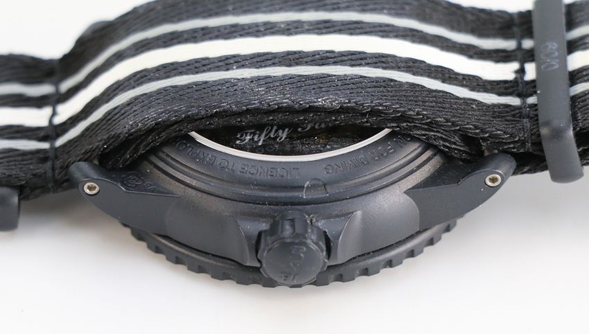 スウォッチ フィフティファゾムス