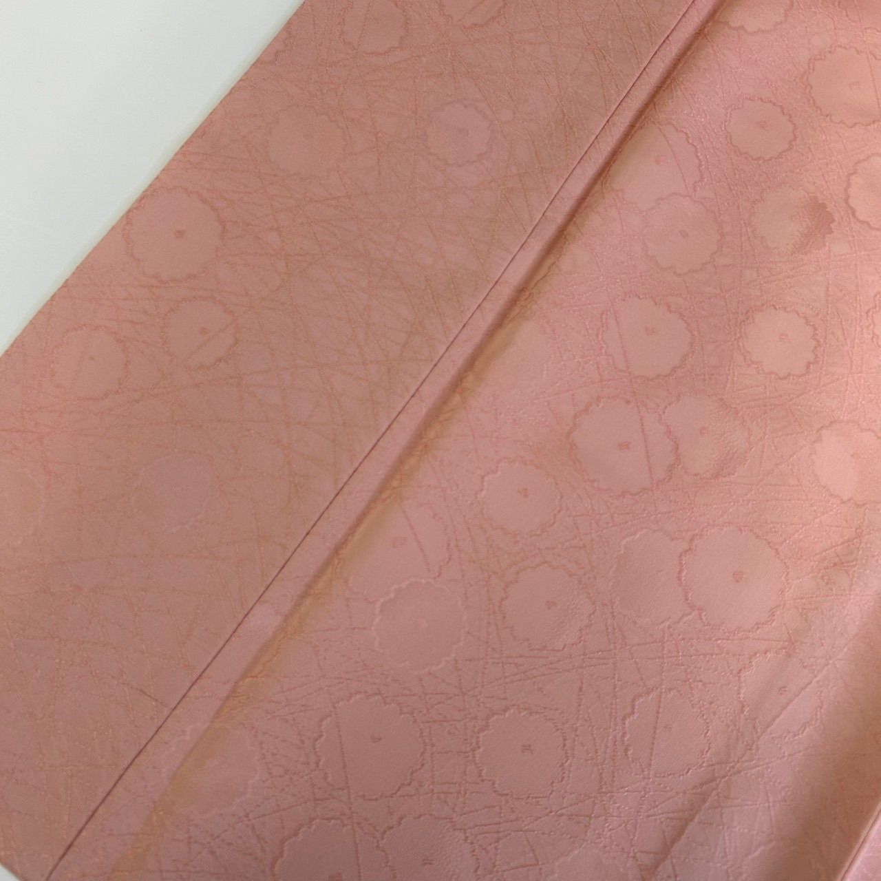 上品な地紋 一つ紋