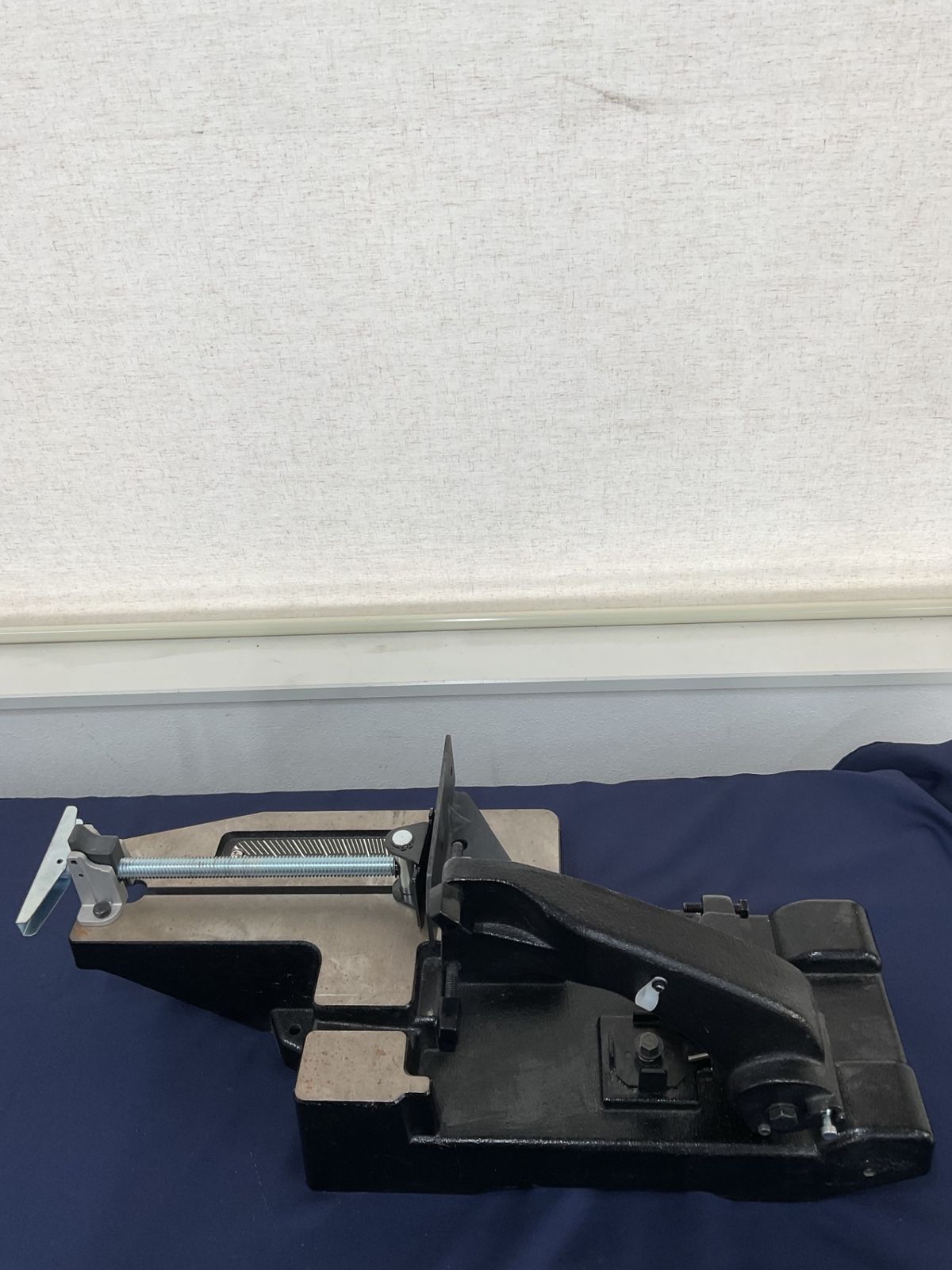 ポータブルバンドソー用スタンド No.194025-5