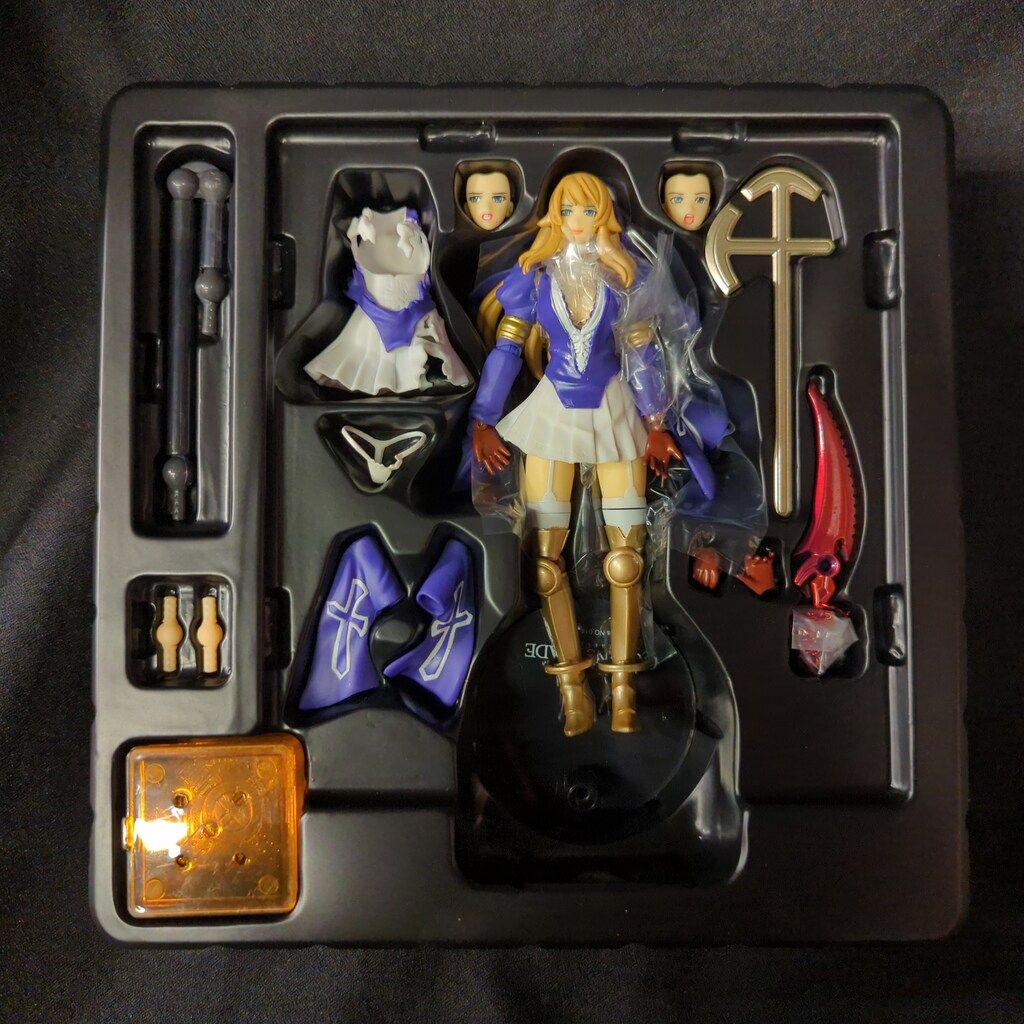 海洋堂リボルテック 異端審議官シギィ 1P・2Pカラーver.セット【未開封品】 海洋堂リボルテック 異端審議官シギィ 1P・2Pカラーver.セット【未開封